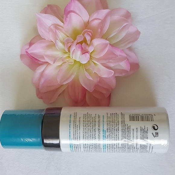 St tropez self tan classic 120ml - Picture 3 of 3